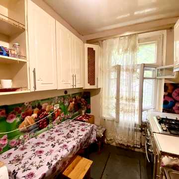 Продам 2 комнатную квартиру с автономным отоплением пр.Мазепы, в 10 мин от центра и вокзалов