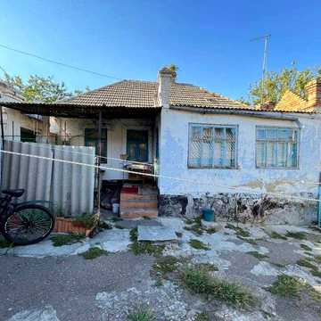 Продам кам’яний будинок   в р-ні Водопій, вул. Баштанська