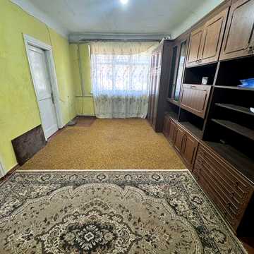 Продам 3-х квартиру вул. Лихвинська Стінка