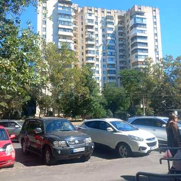 Аренда 2-х ком квартира на Таирова. 60м Королева/Левитана