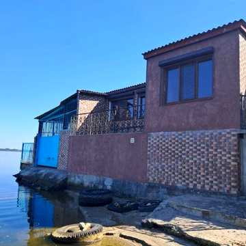 Продаю причал в Варваровке р-н Турбазы