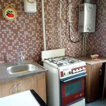 Сдам 1 комнатную квартиру , центр.