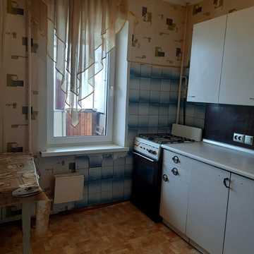 Архітектора Вербицького вул., 4