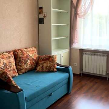 Довгострокова оренда 4к Квартира Покровський (Комунар) масив