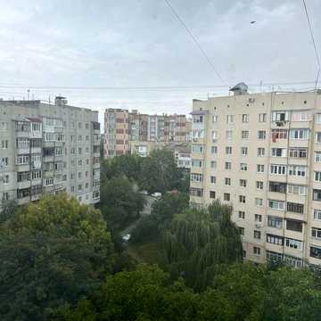 3 х кімнтна квартира, зручна локація