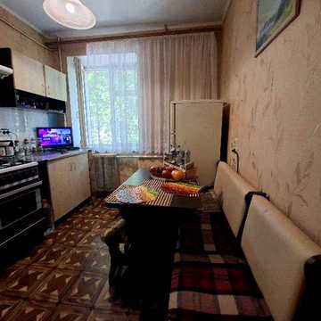 Сдам 2 комнатную квартиру на Краснова