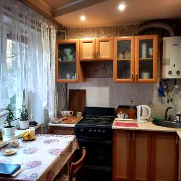 Продаж 1кк студії вул.Молодогвардійська, 3/5