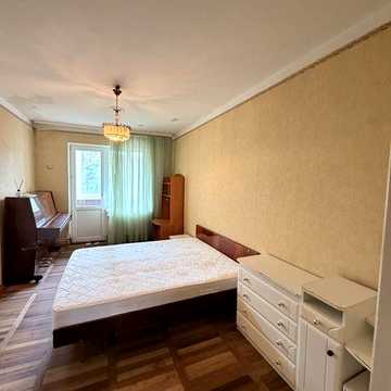 4-кімнатна квартира Хоткевича