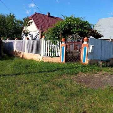 Гарний будинок в гарному стані 35000$