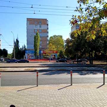 Продается 1к.квартира 2/5 кирпич.ЦЕНТР ГОРОДА. Рн- Проспект Центральный - Комсомольская.