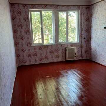 Продається 2х кімнатна квартира