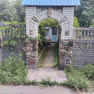 Здається будинок. м. Канів