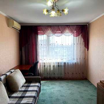 Здам 1-кімнатну, ремонт, Олега Мудрака (Наумова) 33а, Новобіличі
