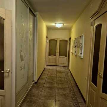 Продаж великої 3-х кімнатної квартири