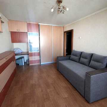 Сдам 1-комнатную квартиру на Красном Камне, Коммунар, мебель, техника.