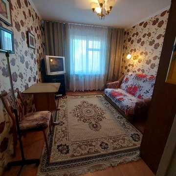 Сдам 2ком Глушко 17/ Королева. 5этаж