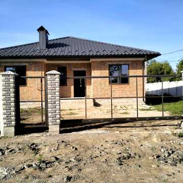 продам Будинок в центрі села