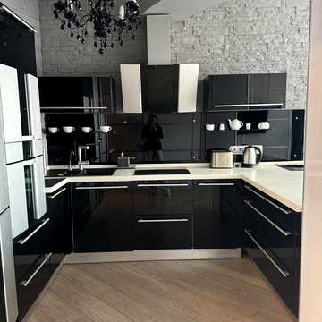 Сдам 2 комн квартиру ! Курортный район Аркадия, закрытая территтрия