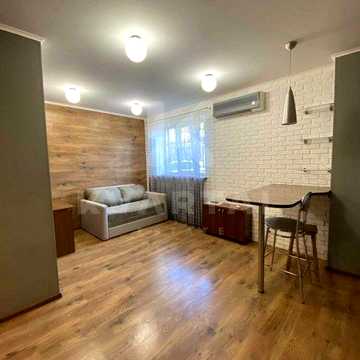Продаж квартири 33,4 м² | Цоколь, але НЕ підвал