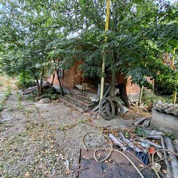 Продам будинок під ремонт, район центрального ринку,район вул.Машинобудівельна