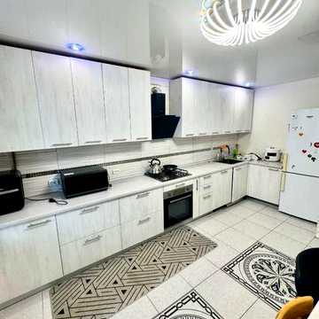 New! Продажа 3-к с ремонтом на Красном камне в кирпичном доме (Парус, Покровский)