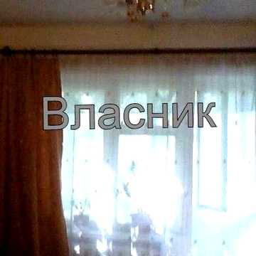 Продам 2-кімнатну квартиру в центрі, поруч медичний університет, парк. Власник.