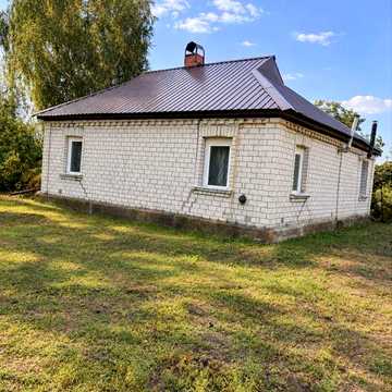 С. Поділля (Баришівський р-н). Продається будинок з двома земельними ділянками