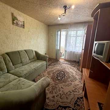 Оренда 2к квартира Зарічне(Гвардійське) вул. Молодіжна 3