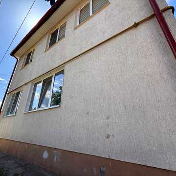Продаж квартири 72м.кв. смт Шкло !