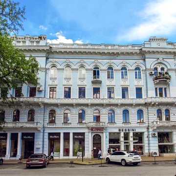 Центр - Греческая / Екатериненская! Есть лифт!
