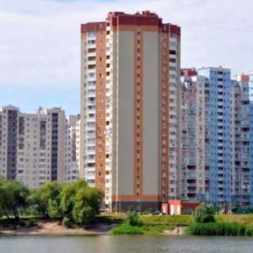 Драгоманова вул., 1-Є
