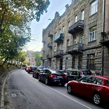 Продаж 4к Квартира Руставелі Шота вулиця
