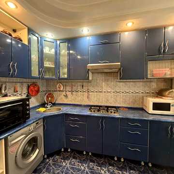Продам  4 ком.кв .Комфортный 2 этаж