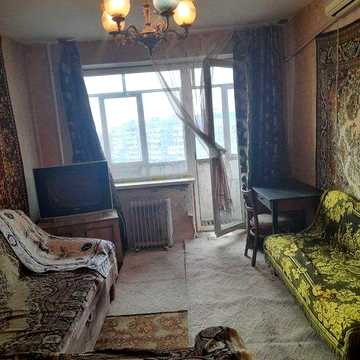 Оренда 2-к квартири біля метро, Червоний Камінь