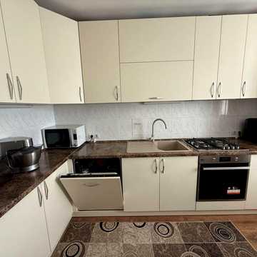 Продаж 4 кімнатної квартири р-н 33
