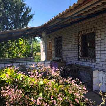 `Будинок, Недогарки, виноградники + незакінчене будівництво,25сот
