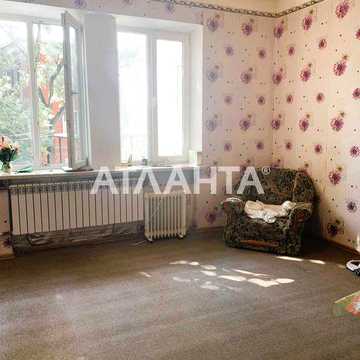 Самостоятельная квартира в 10 мин от исторического центра по горячей цене