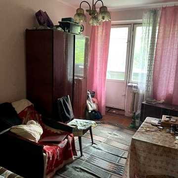 Продам 3 х кімнатну квартиру Центр