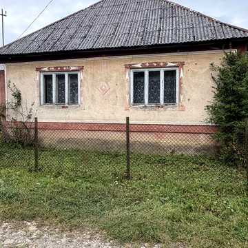 Продам будинок у селі Нижні Ворота .