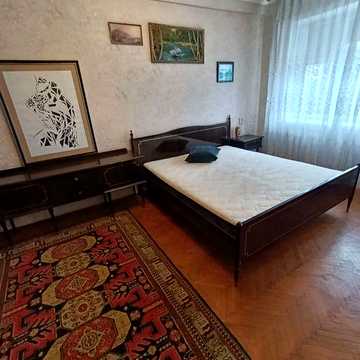Оренда затишної 2 кім квартири по вул.Ш-Алейхема, 5