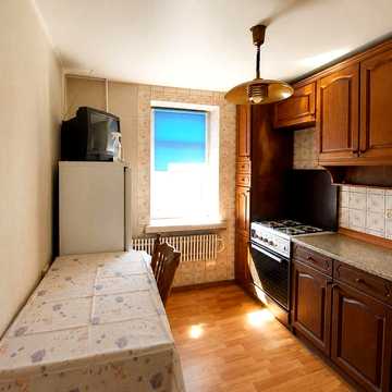 Продажа 1 комн. квартиры, возле Класса, Коммунальный рынок