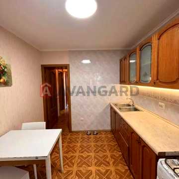 Писаржевського вул., 8, Соборний, Дніпро, Дніпропетровська 65000.0 USD