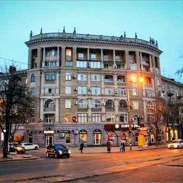 Продам 2 комн квартиру в центре, Яворницкого