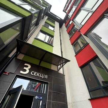 Срочно продам 1 ком кв. Ремонт. Клубный дом. Вид моря.