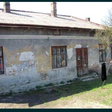 Продам Будинок квартирного типу