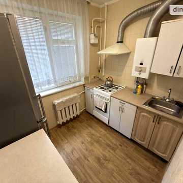 Довгострокова оренда 2к Квартира Стеценка вулиця