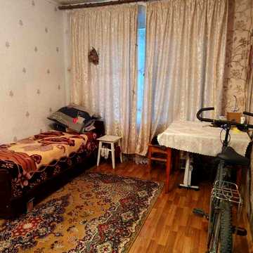 Продаж 1 кімнатної квартири  в  Озерному