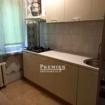 Продам 4-кімнатну квартиру Добровольского/Бочарова
