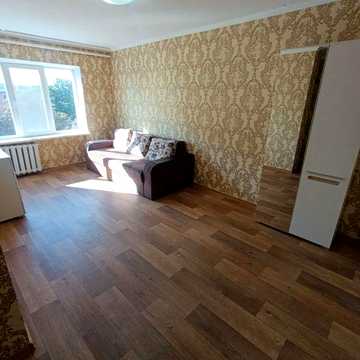 Терміново продам 2кім.в гуртожитку на Київські