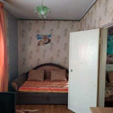 Сдаю 2к квартиру возле стадиона "Эвис"